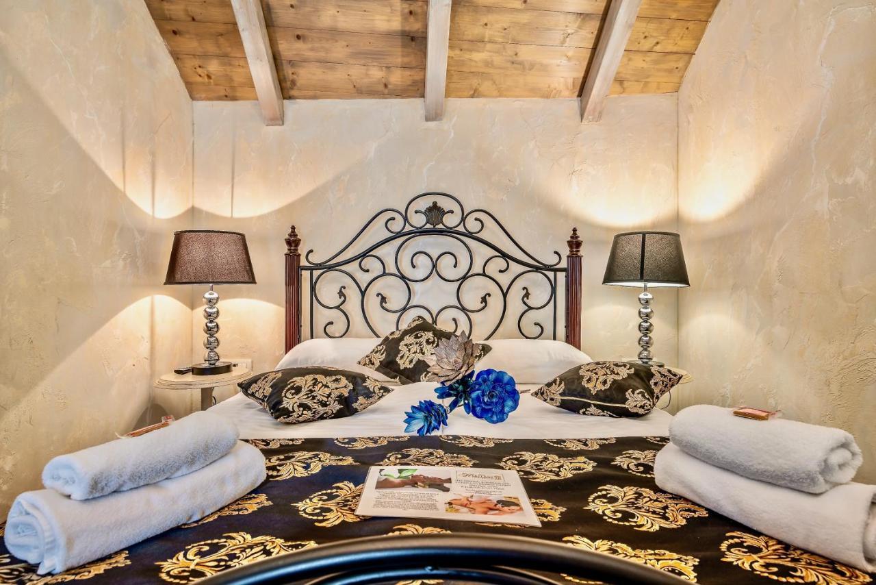 Historic Plaza Varos Split (Adults Only) Экстерьер фото