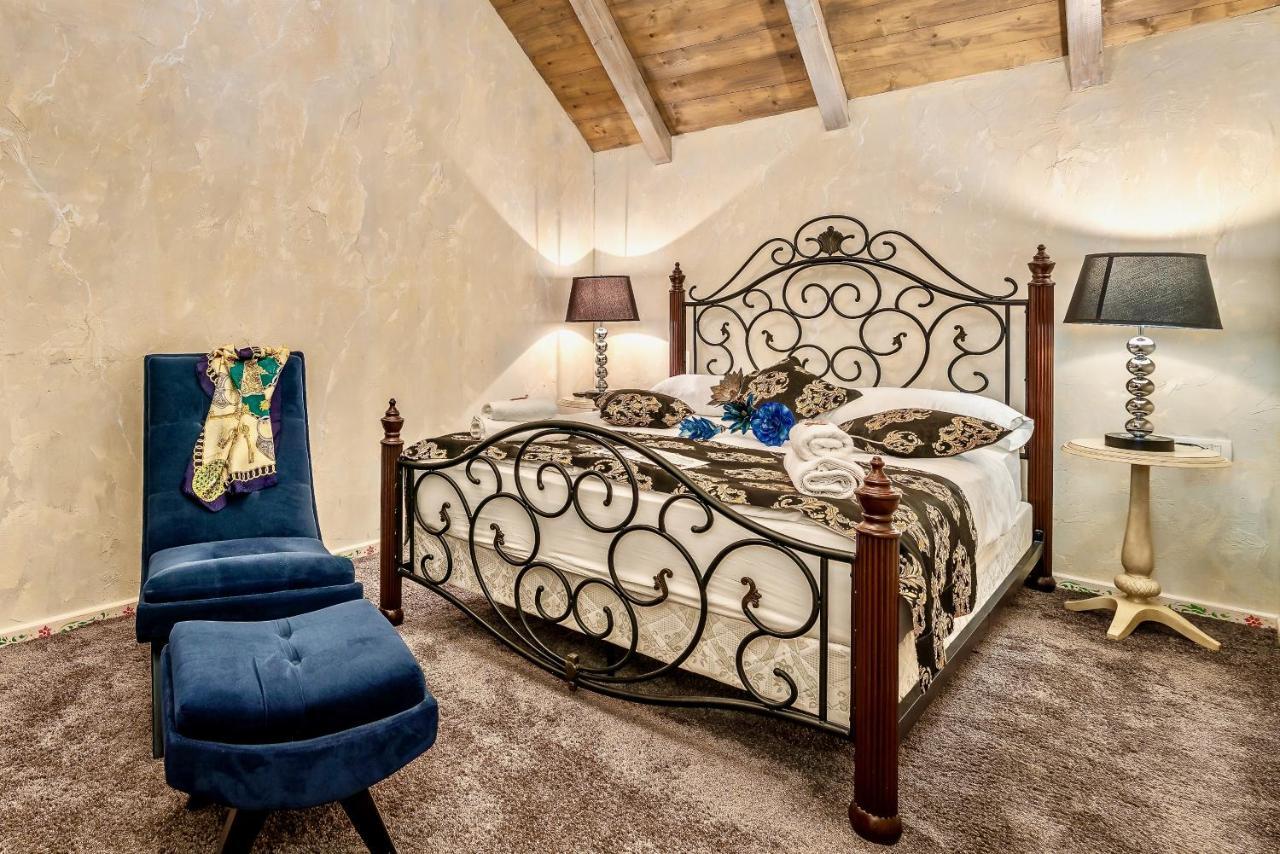 Historic Plaza Varos Split (Adults Only) Экстерьер фото