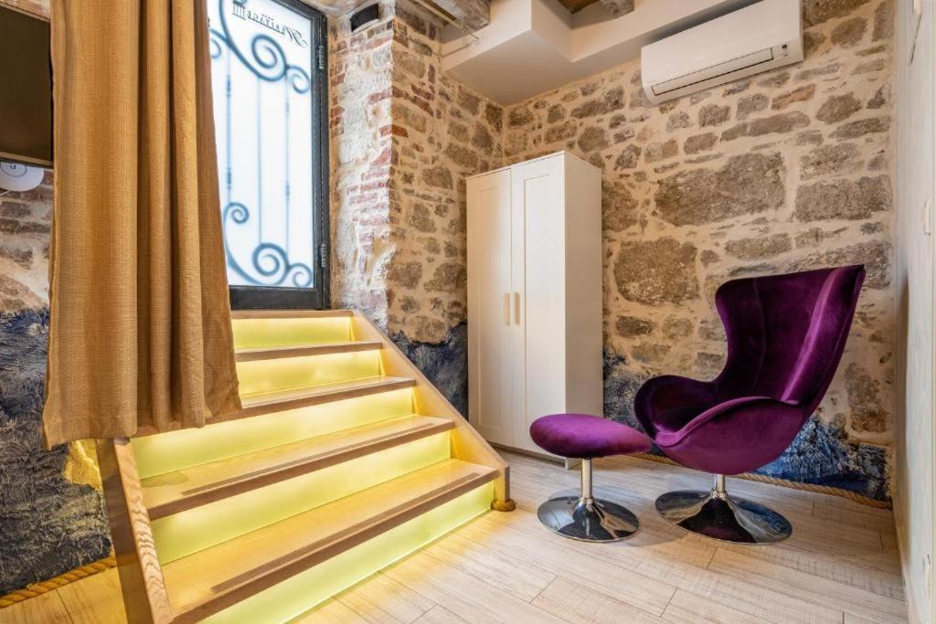 Historic Plaza Varos Split (Adults Only) Экстерьер фото